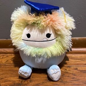BRAND NEW SQUISHMALLOW  GRADUATION BIGFOOT  8”. YEAR 2023! NWT. SMOKE FREE HOME!